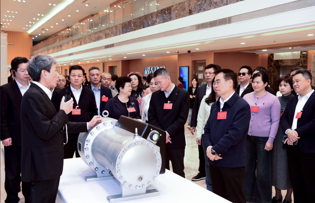 ky体育官网入口动态|福建省全国人大代表视察ky体育官网入口